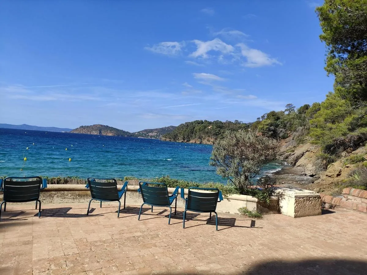 Appartement Vue panoramique exceptionnelle à Le Lavandou